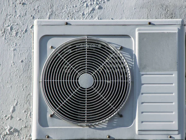 Air Conditioning Hanging Wall — Stock Photo, Image