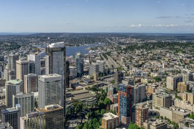 Havadan görünümü veya overlook şehir Seattle, Capitol Hill ve göl Birliği mesafe, Washington Eyaleti, ABD.