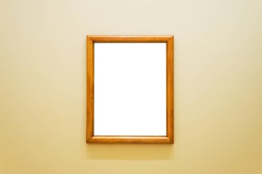 Beyaz ahşap kare bir duvarda asılı olan boyama kısaltıldı.