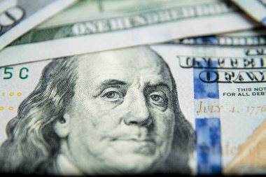 Dolar Kapanışı Konsepti. Amerikan Doları Nakit Para. Yüz Dolarlık Banknotlar.