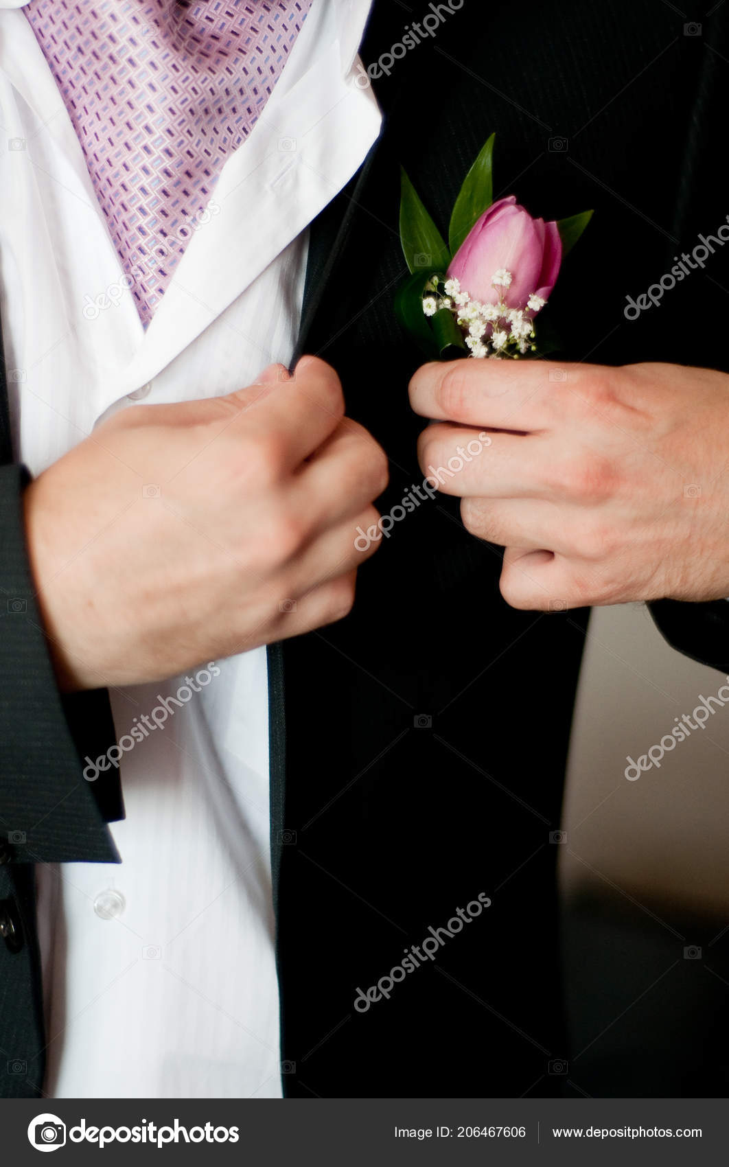Homme Dans Fleur Andpink Pour Costume Mariage Photographie