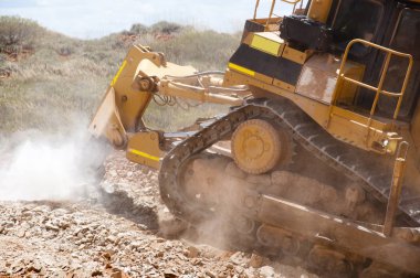 Outback buldozer toprak