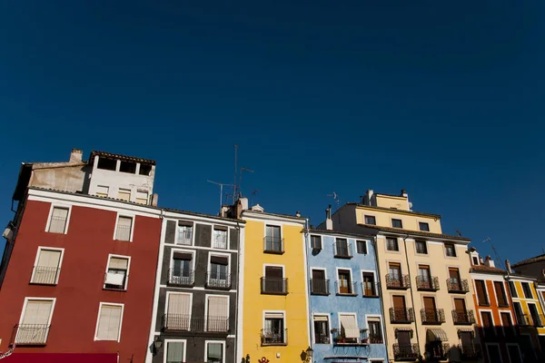 Kolorowe Budynki Main Square Cuenca Hiszpania — Zdjęcie stockowe