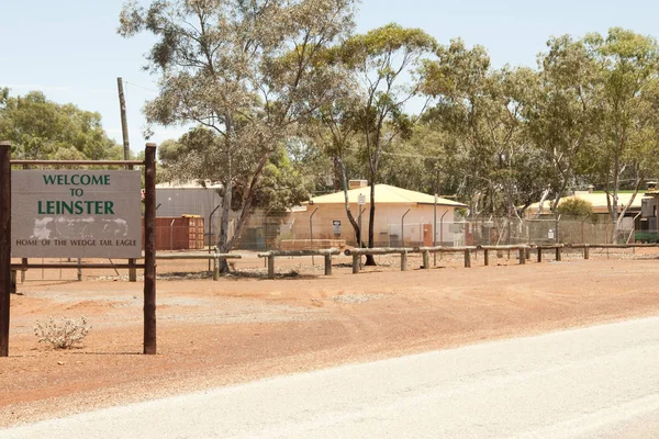 Leinster Village Skylt Australien — Stockfoto