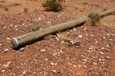 Düşmüş Elektrik Pole - Avustralya