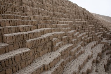 Huaca Pucllana - Lima - Peru