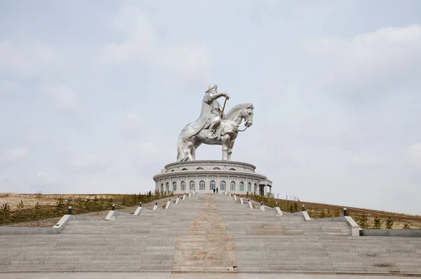 Cengiz Han Atlı Heykeli Moğolistan — Stok fotoğraf