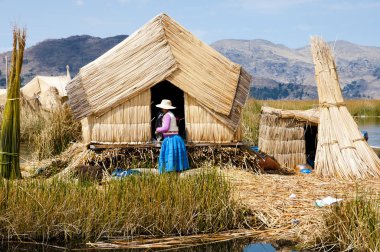 Uros Adaları - Titikaka Gölü - Peru