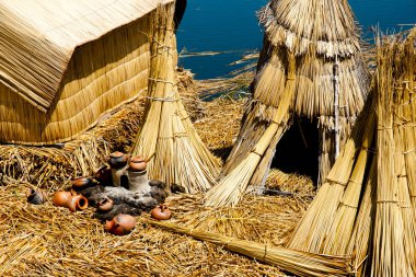 Uros Adaları - Titikaka Gölü - Peru