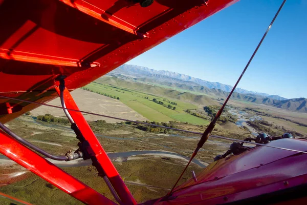 Red Biplane Новая Зеландия — стоковое фото
