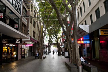 Sydney, Avustralya - 6 Nisan 2018: Renkli Chinatown bir Asya kültür, alışveriş ve mutfağı karışımıdır