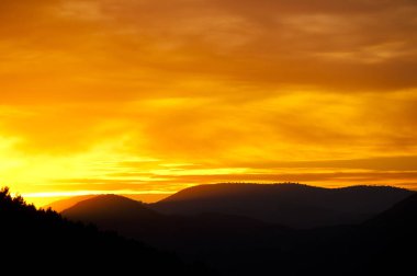 Renkli günbatımı - Atlas Dağları - Fas