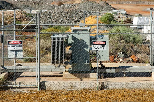Elektrische Transformatoren Outback — Stockfoto