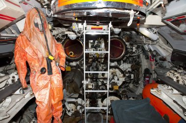 Eski denizaltı torpido odası