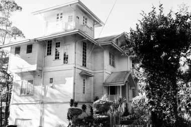 Laperal Beyaz Saray - Filipinler