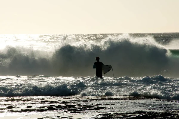 Silueta Surfista Océano — Foto de Stock