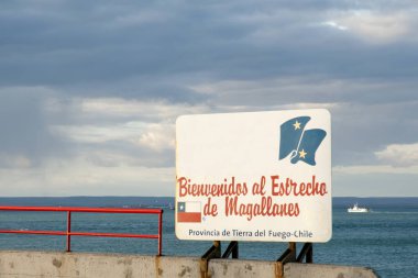 Macellan Boğazı Hoş Geldiniz İşareti (Bienvenidos al Estrecho de Magellanes)