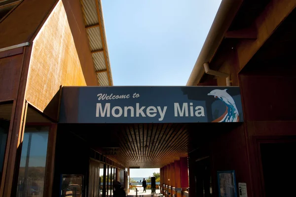 Señal Bienvenida Monkey Mia Australia —  Fotos de Stock