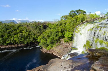 Canaima - Venezuela hacha şelale