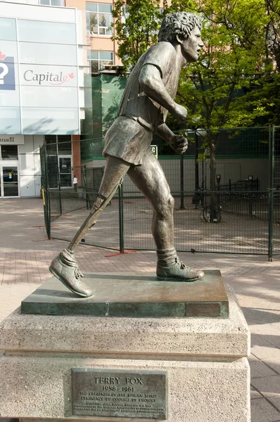 Ottawa Canada Maio 2015 Estátua Terry Fox Que Correu Pelo — Fotografia de Stock