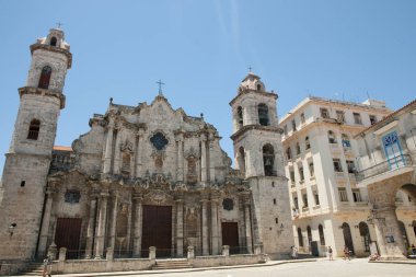 Plaza Vieja - Küba Havana'da Katedrali