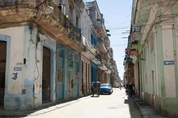 Enge Straße Alt Havanna Kuba — Stockfoto