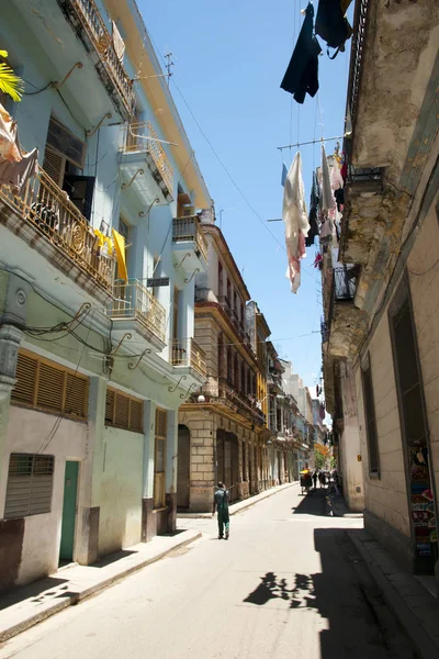 Enge Straße Alt Havanna Kuba — Stockfoto