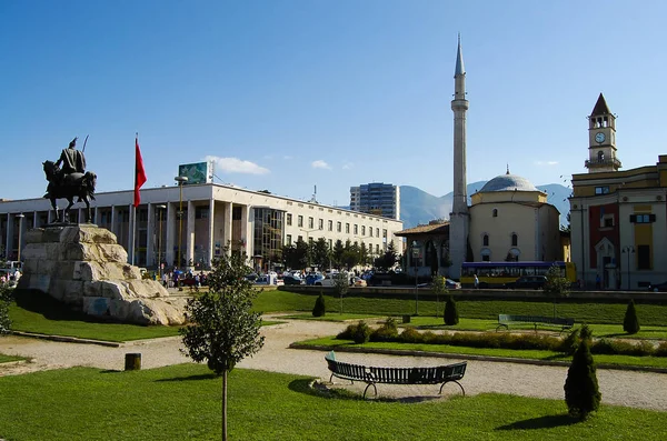 Skanderbeg Meydanı Tiran Arnavutluk — Stok fotoğraf