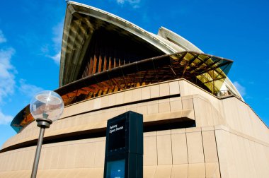 Sydney, Avustralya - 4 Nisan 2018: İkonik Opera evde Circular Quay