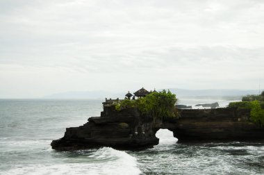 Tanah Lot Temple Cliff - Bali - Endonezya