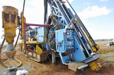 RC Drill Rig arama alanında - Avustralya