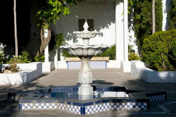 Claustro Jardim Grande Mesquita Granada Espanha — Fotografia de Stock