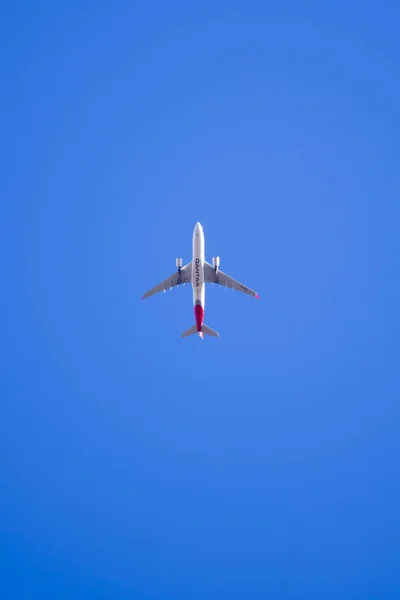 Перт Австралия Апреля 2018 Года Коммерческий Самолет Принадлежащий Qantas Третьей — стоковое фото
