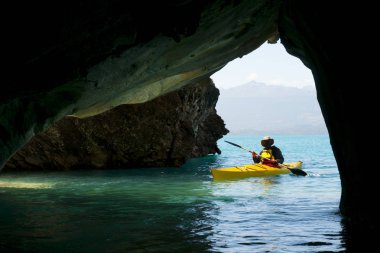 Mermer Mağaralarda Kayak - Şili