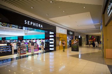 Singapur City, Singapur - 14 Nisan 2019: Suntec City alışveriş merkezinde Sephora mağazası