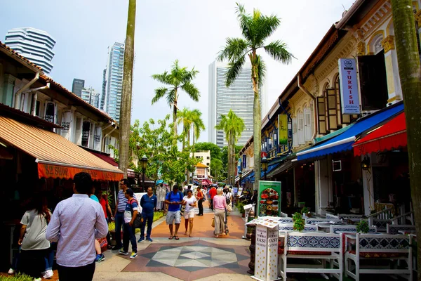 Singapur Ciudad Singapur Abril 2019 Turistas Tiendas Muscat Street Frente — Foto de Stock