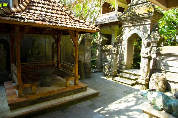Arquitectura Decorativa Tradicional Balinesa Indonesia —  Fotos de Stock