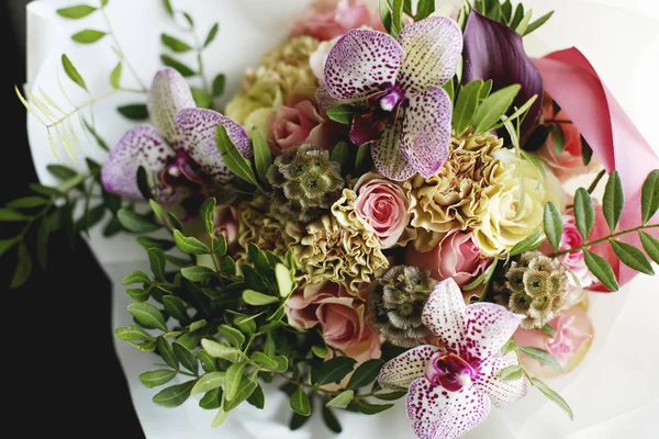 Closeup shot of assorted flowers bouquet