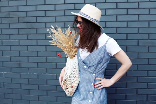 Young Woman Hat Denim Dress Bag Wheat — Stock Photo, Image