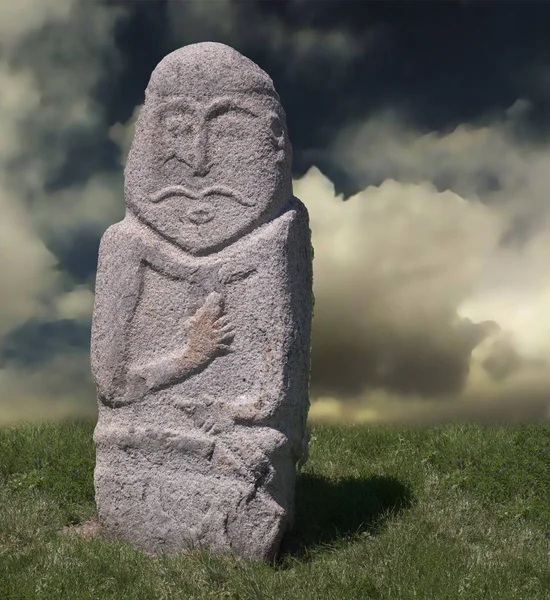 Göçebelerin antik dünyasından taş bir mezar taşı. Anıtın orijinal adı - 