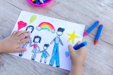 mutlu bir aile. suluboya çizimi