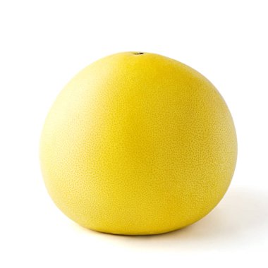 Beyaz arka plan üzerinde olgunlaşmış pomelo