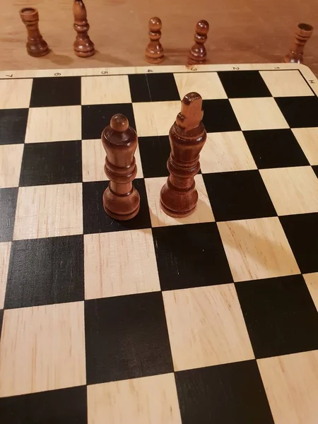 Hoe Houten Bordspel Schaken Improvisatie Verschillende Hoeken Voor Chess Sets — Stockfoto