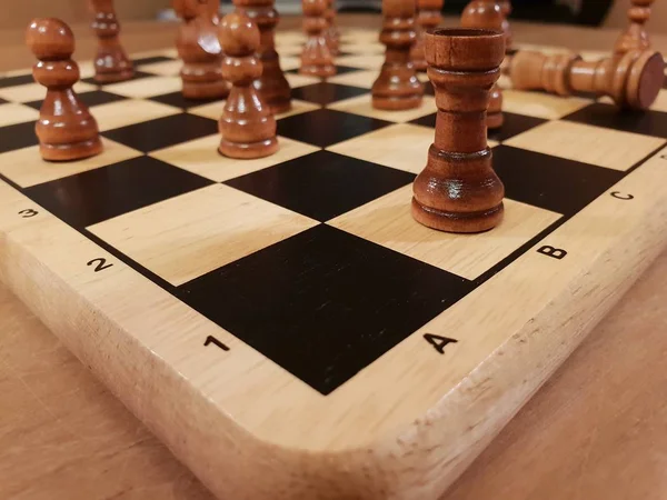 Hoe Houten Bordspel Schaken Improvisatie Verschillende Hoeken Voor Chess Sets — Stockfoto