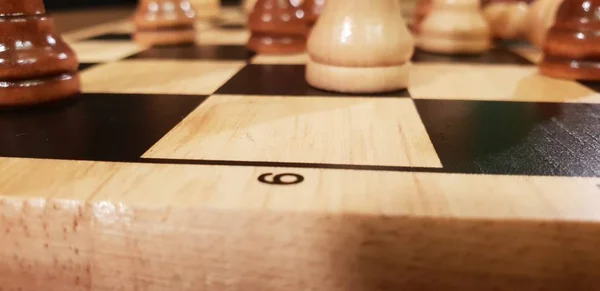 Играть Шахматы Деревянные Настольные Игры Импровизация Различные Углы Шахматных Наборов — стоковое фото