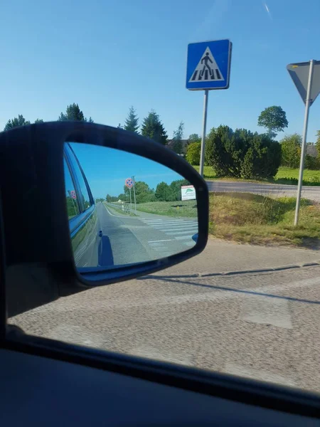 Traffic View Road Mirror While Driving — Stock Photo, Image