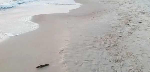 Baltische Zee Strand Zee Kust Tijdens Een Zonsondergang Zomeravond — Stockfoto