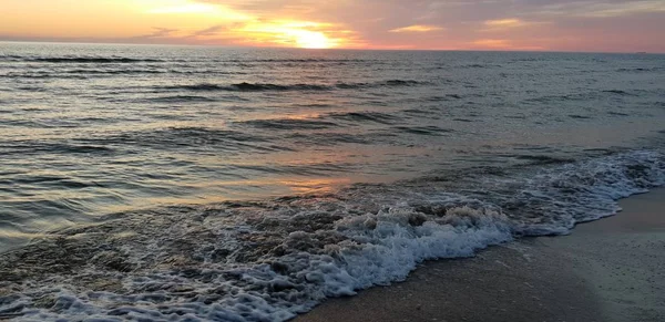 Балтийский Морской Пляж Море Береговая Линия Закате Летний Вечер — стоковое фото