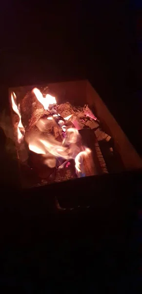 모닥불은 화재에 — 스톡 사진