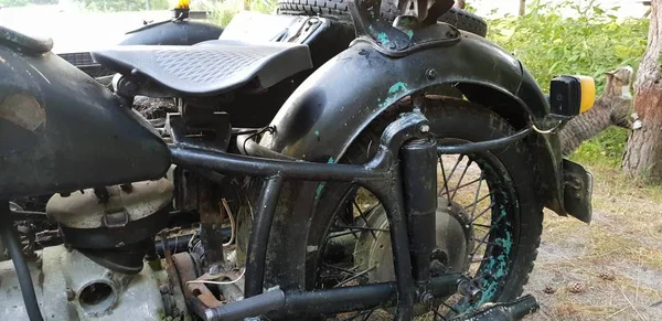 Hala kadar antika ayakta benzersiz eski motosiklet